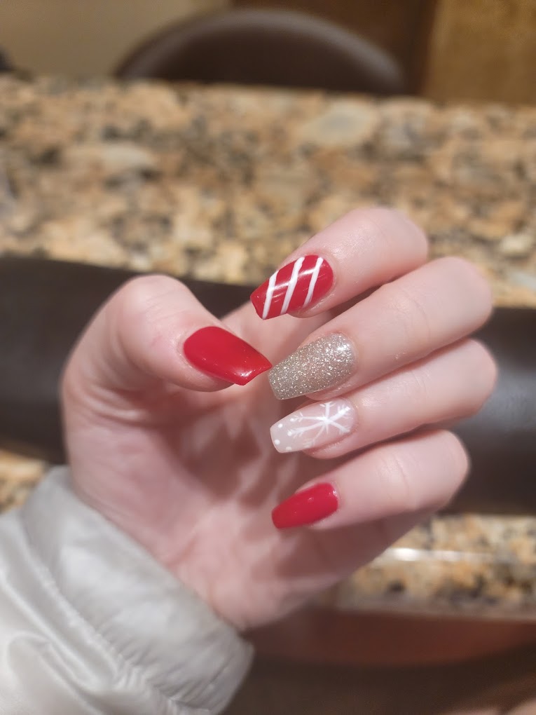 Signature Nail Salon And Spa in Orland Park, IL (4)