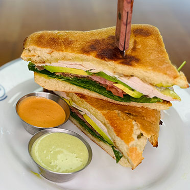 Mia's Cafe in Signal Hill, CA (4)