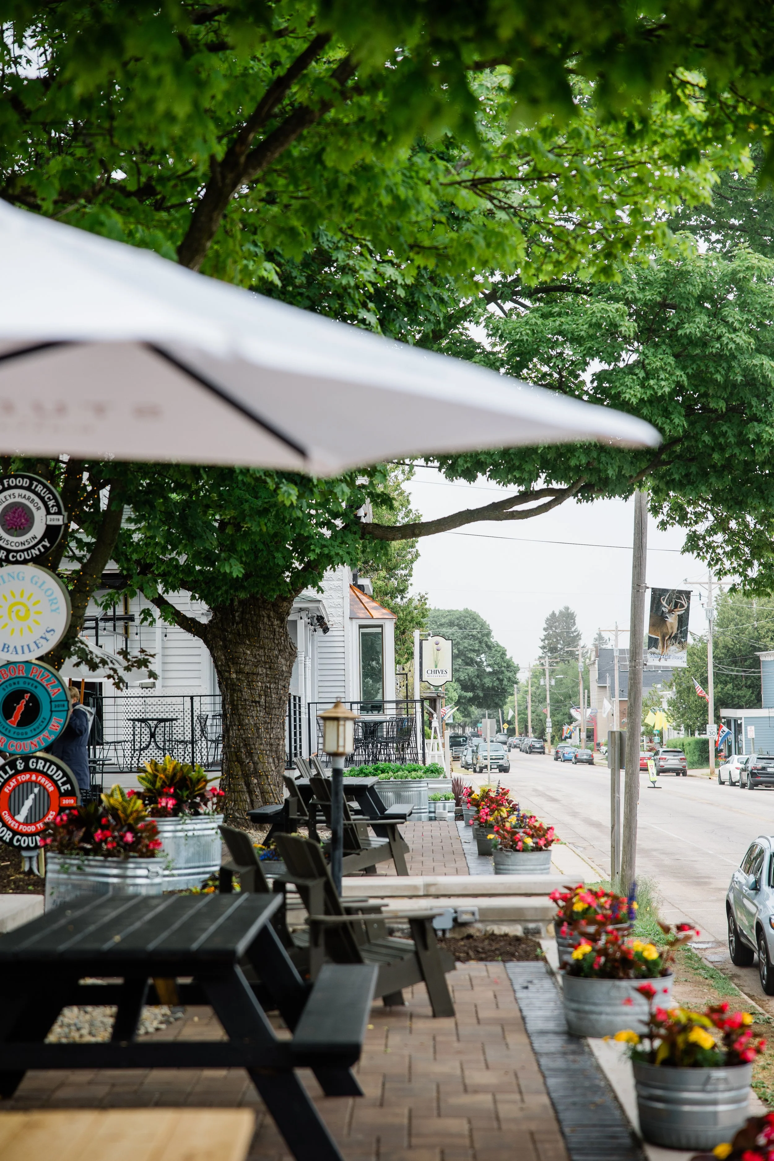 Chives Food Trucks in Baileys Harbor, WI (2)