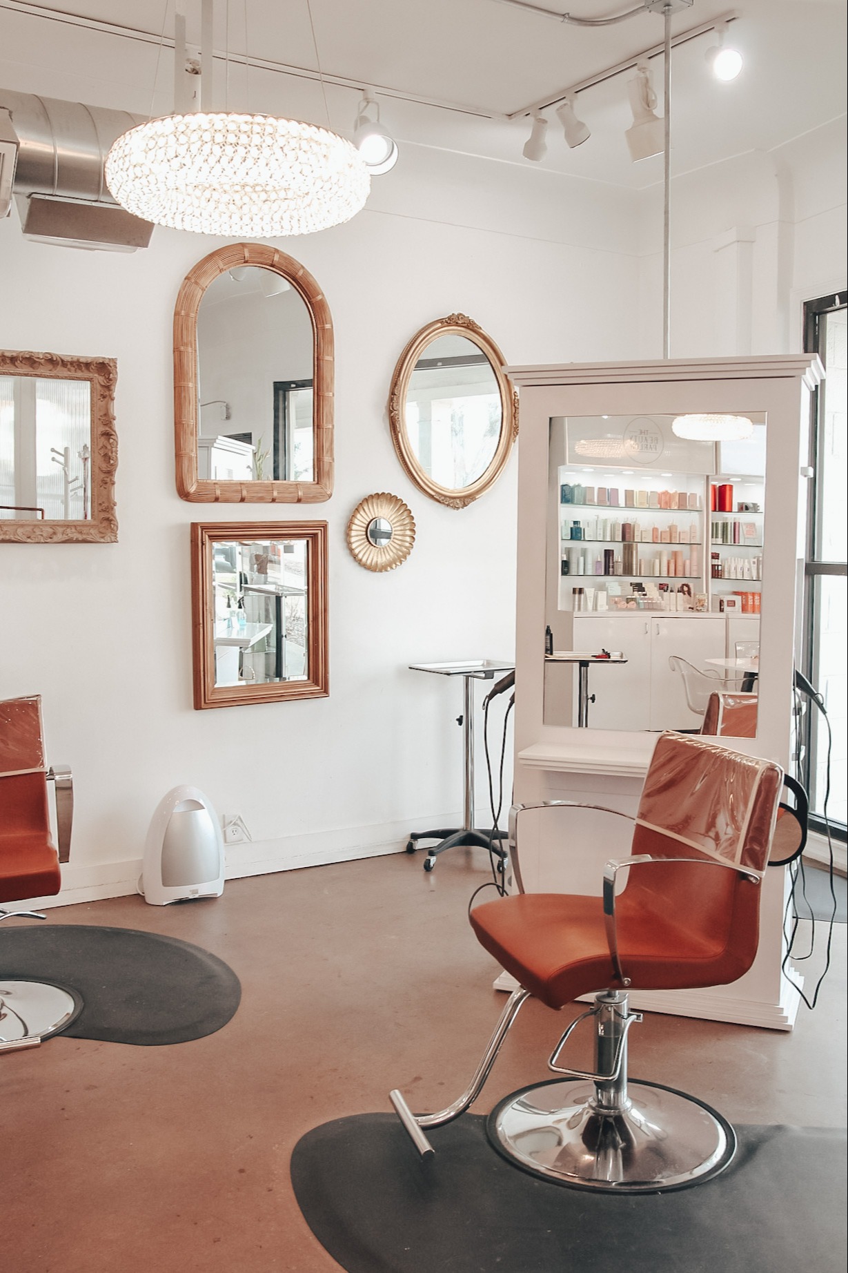 The Beauty Parlor in Grosse Pointe Park, MI (2)