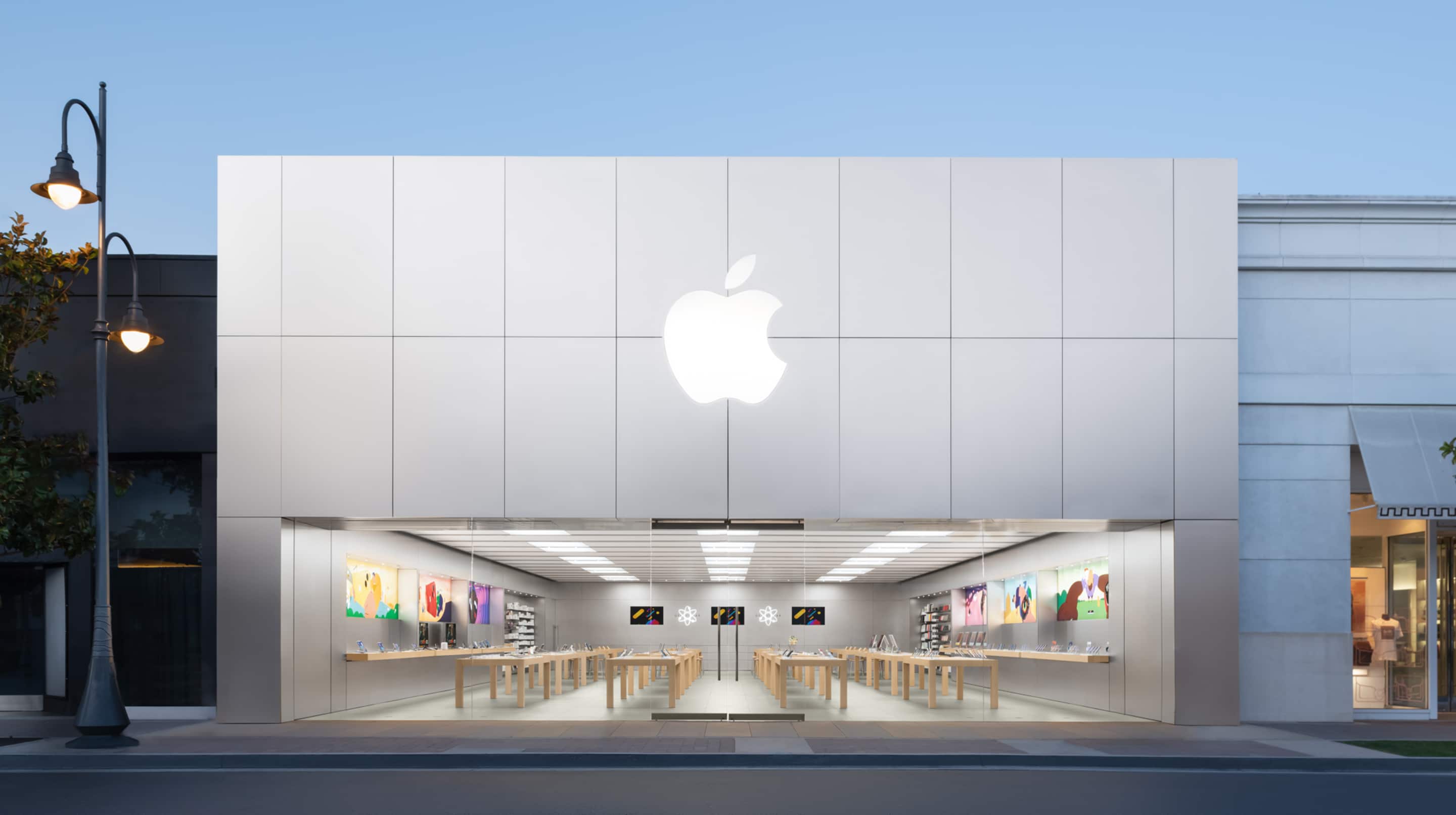 Apple Promenade Temecula in Temecula, CA