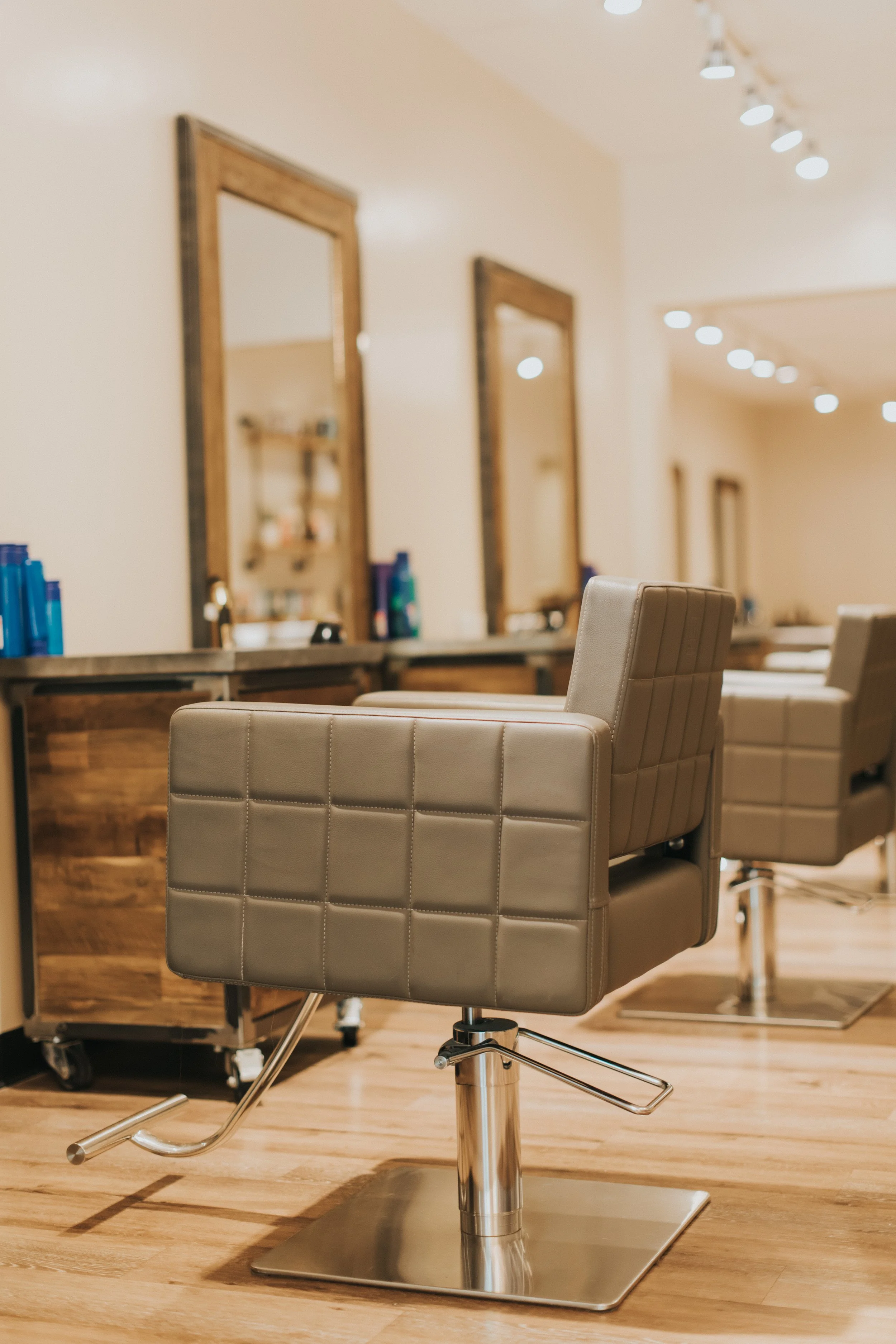 Salon Kelektiv in Winchester, VA (4)
