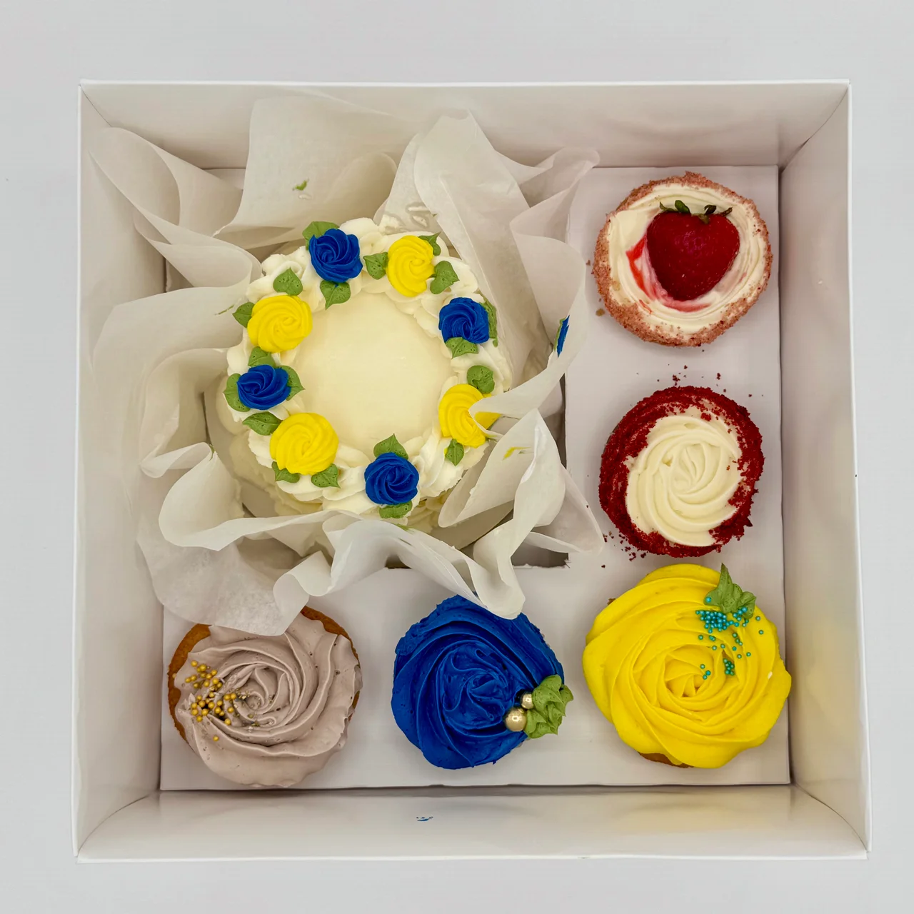 Cupcakes and More in Fresno, CA (2)