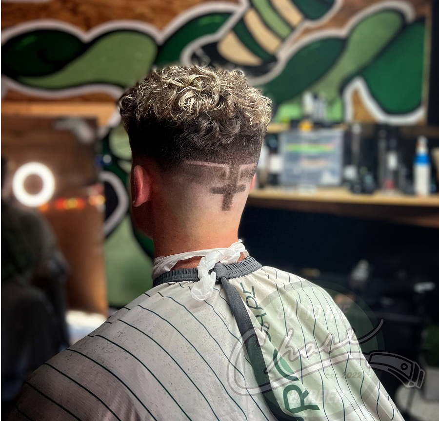 Cut to the Chase Barbershop in Waynesburg, PA (2)