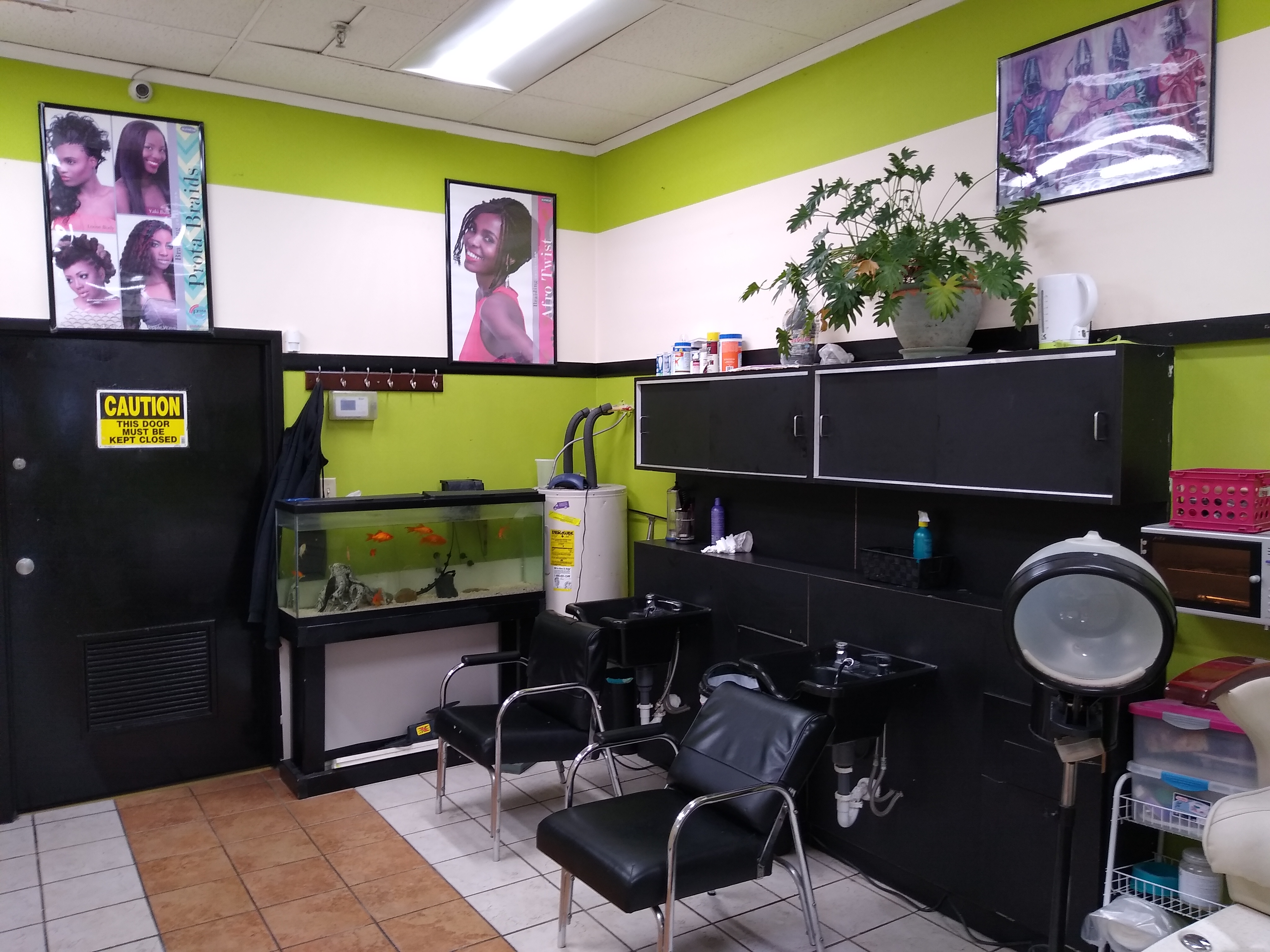 Nouveau Hair Barbershop & Beauty Salon in Takoma Park, MD (4)