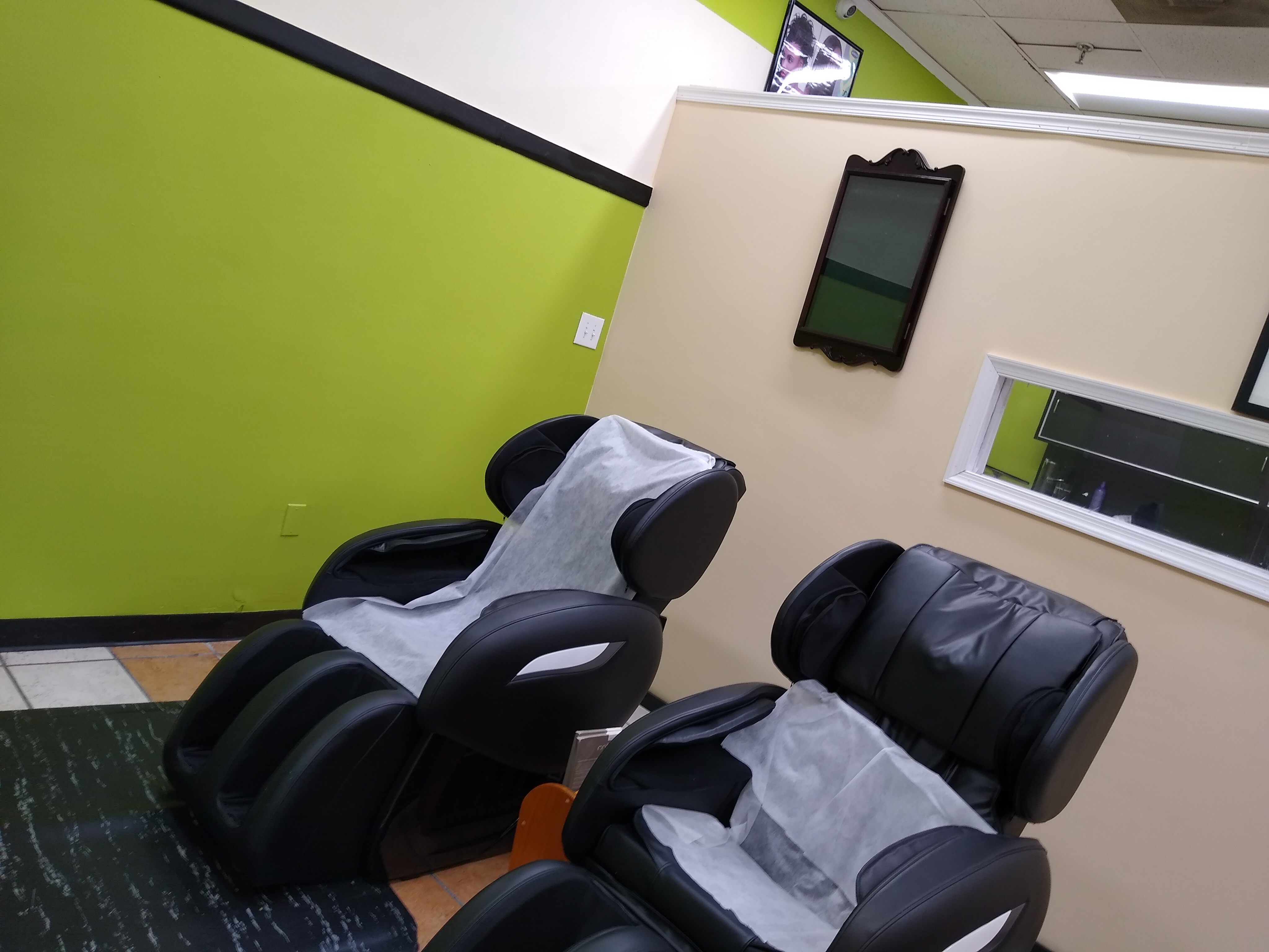Nouveau Hair Barbershop & Beauty Salon in Takoma Park, MD (6)