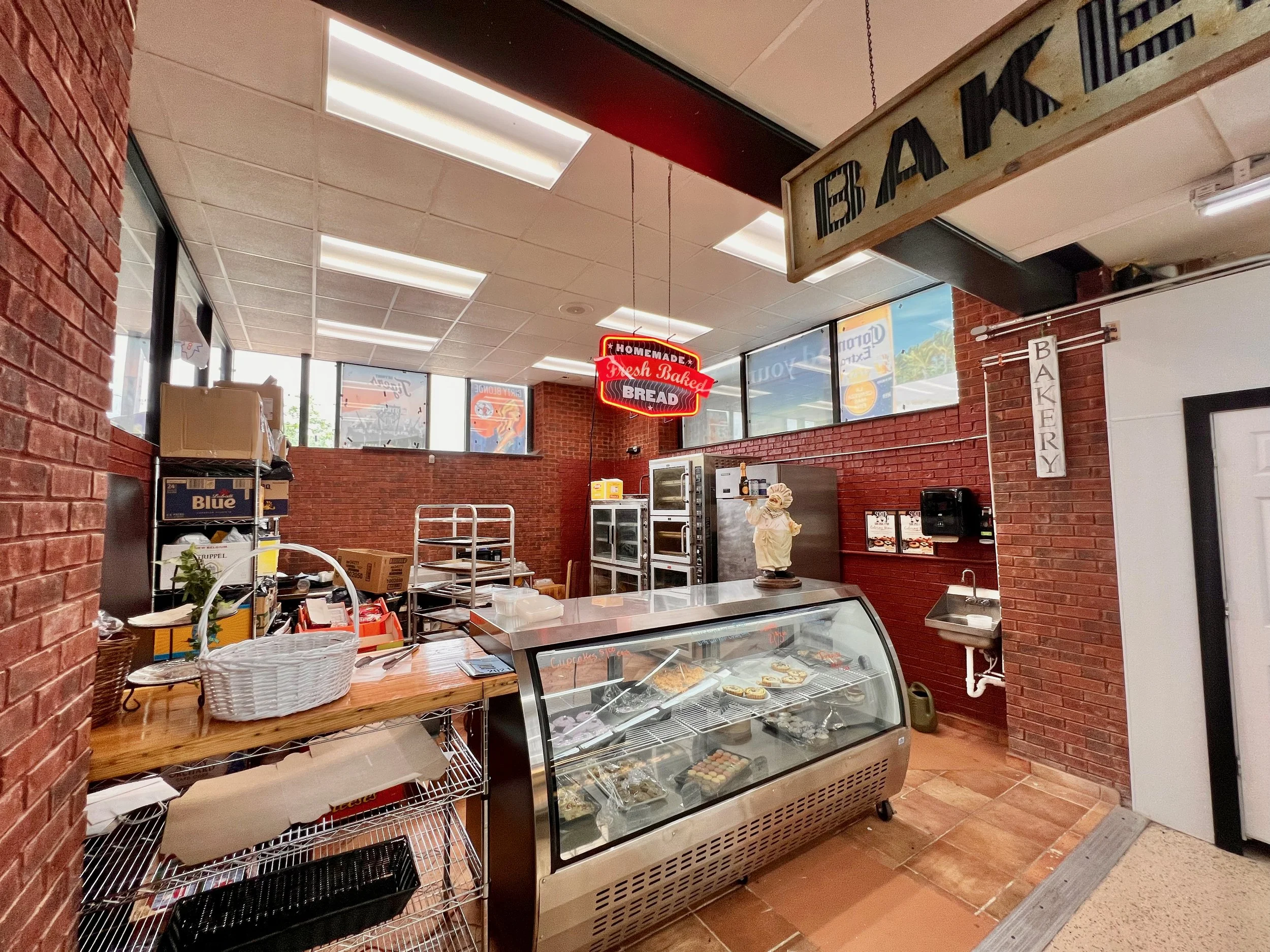 Schott's Market in Fraser, MI (2)