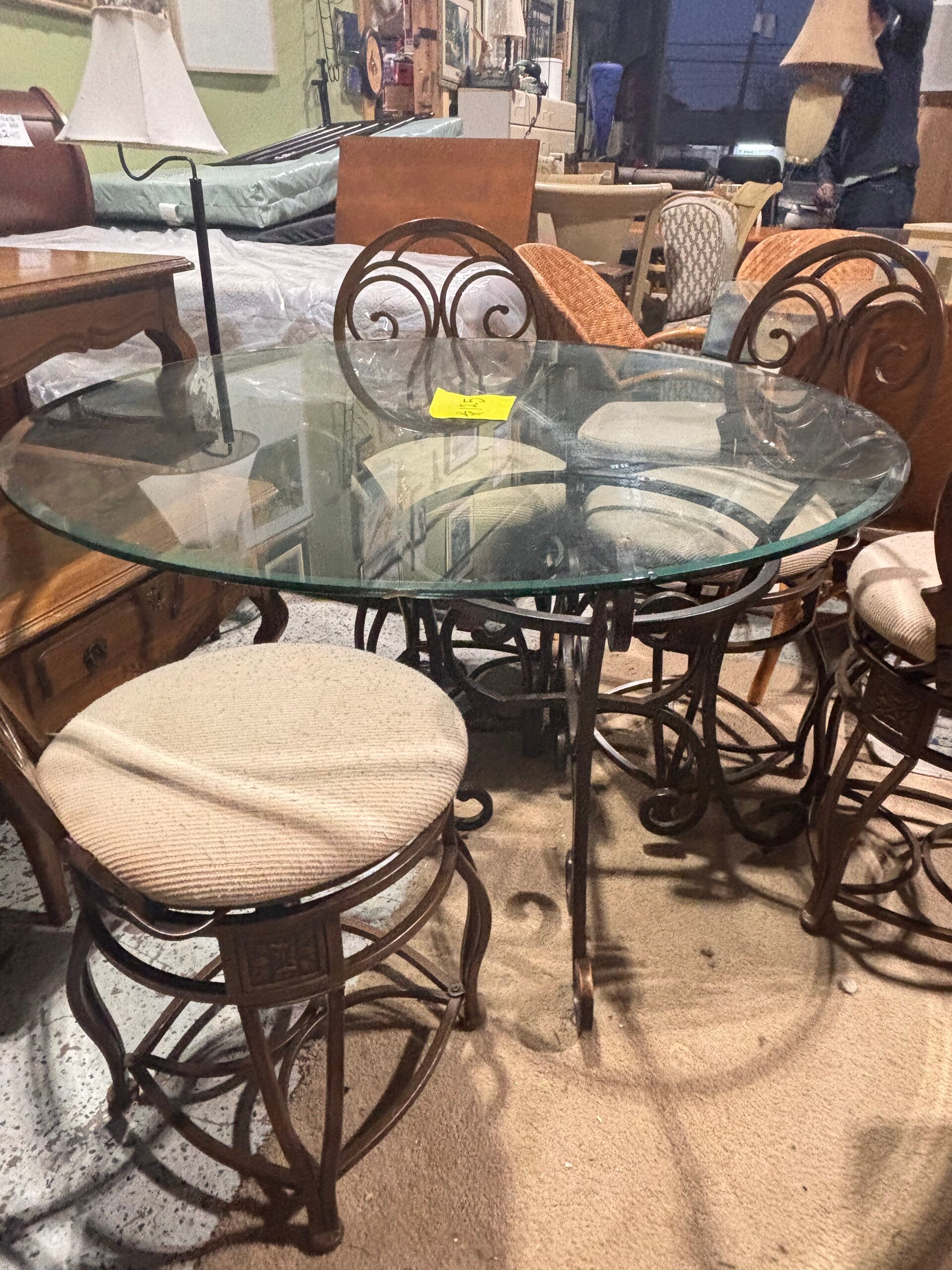 Just Deals Resale Warehouse in Pasadena, TX (4)