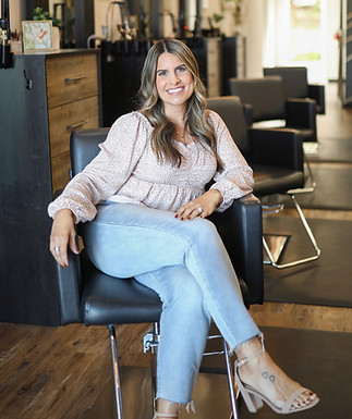 Nikki Dominguez Hairstylist in Brentwood, CA (3)