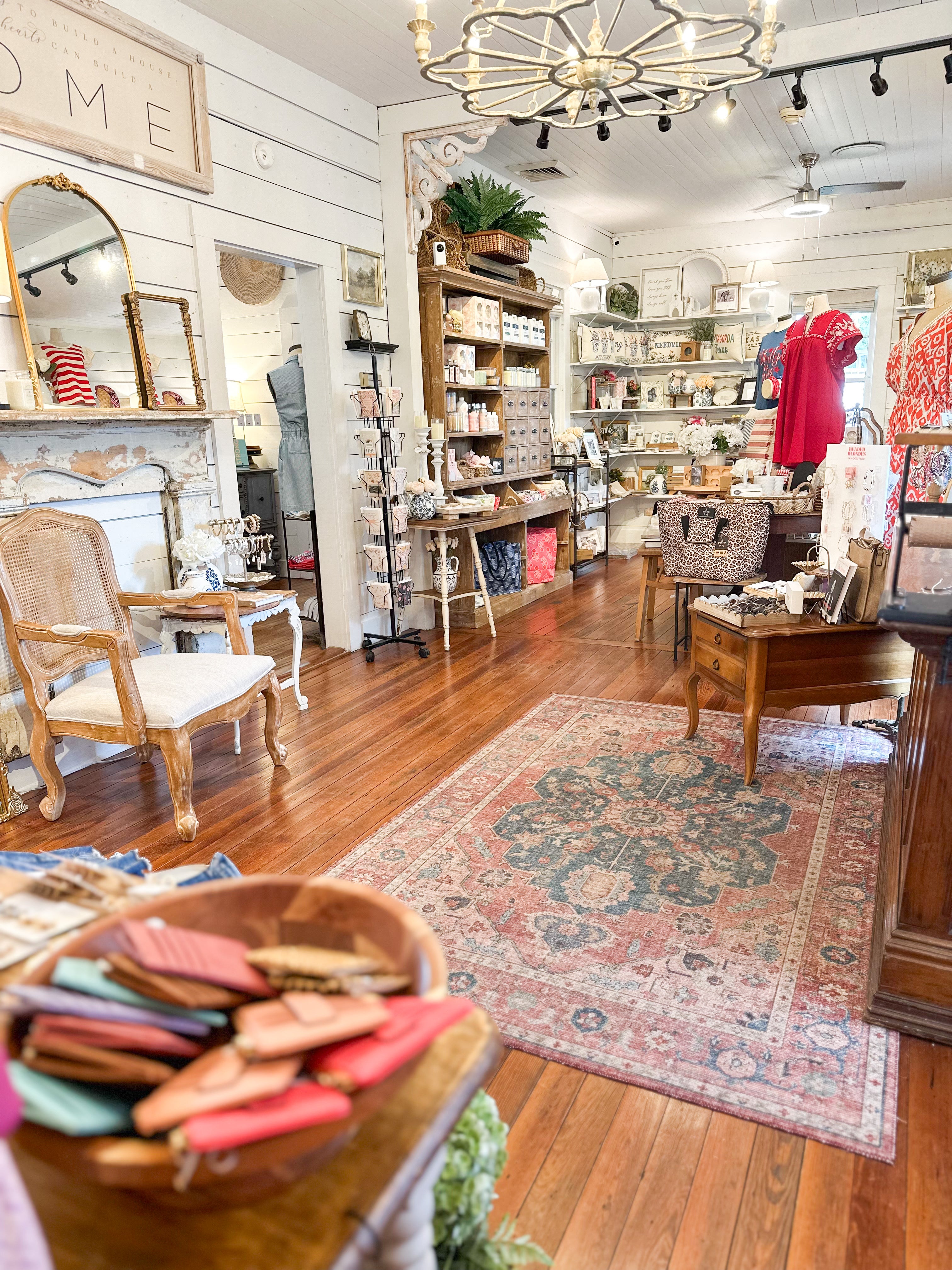 Lillie Kay's Boutique in Needville, TX (3)