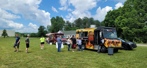 The Hangry House in Whipple, OH (6)