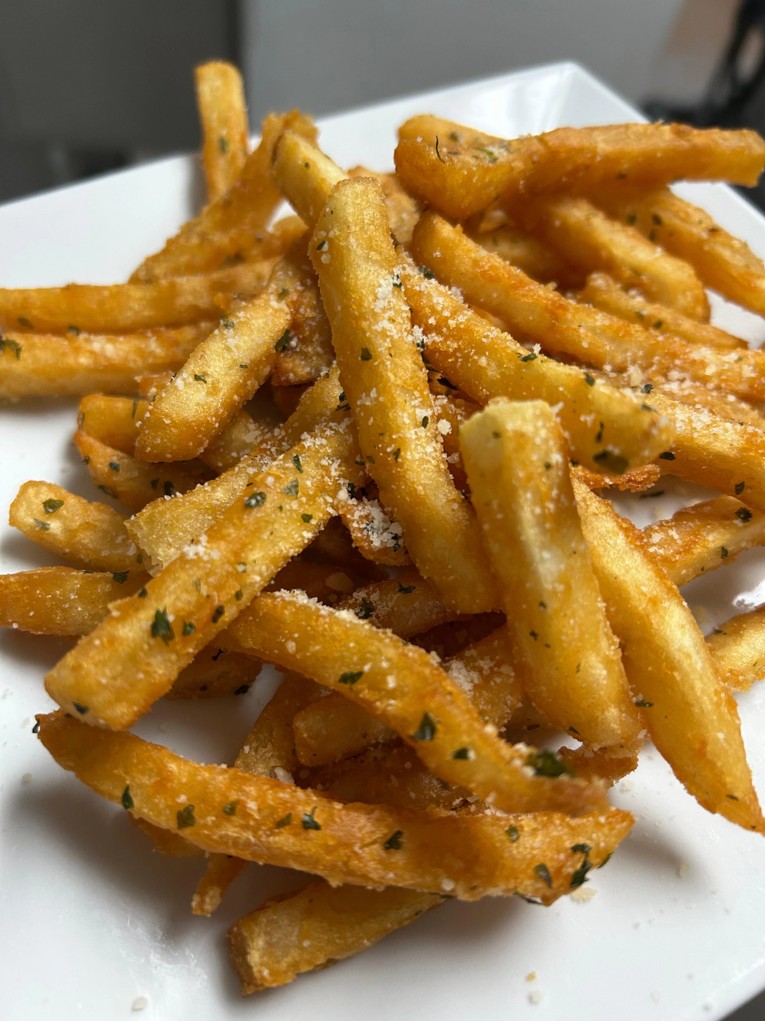 Scungilli’s Italian Eatery in Waterford, WI