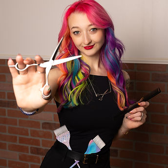 Misfits Salon in Newbury Park, CA (2)