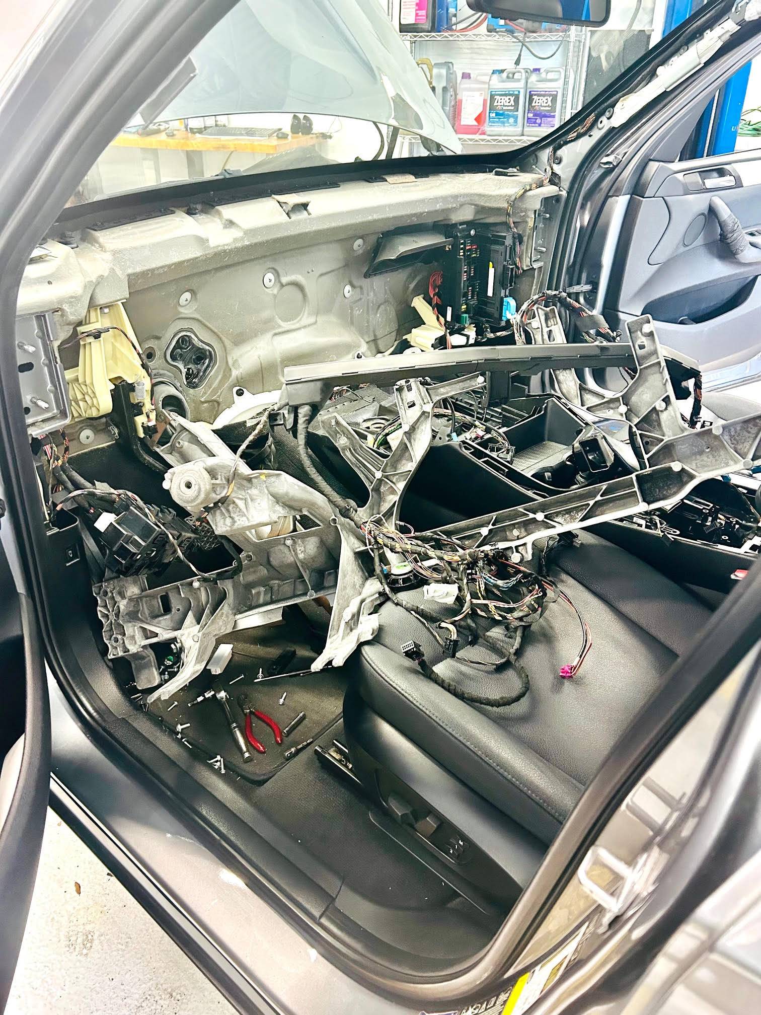 Venture Auto Werks in Jupiter, FL (3)