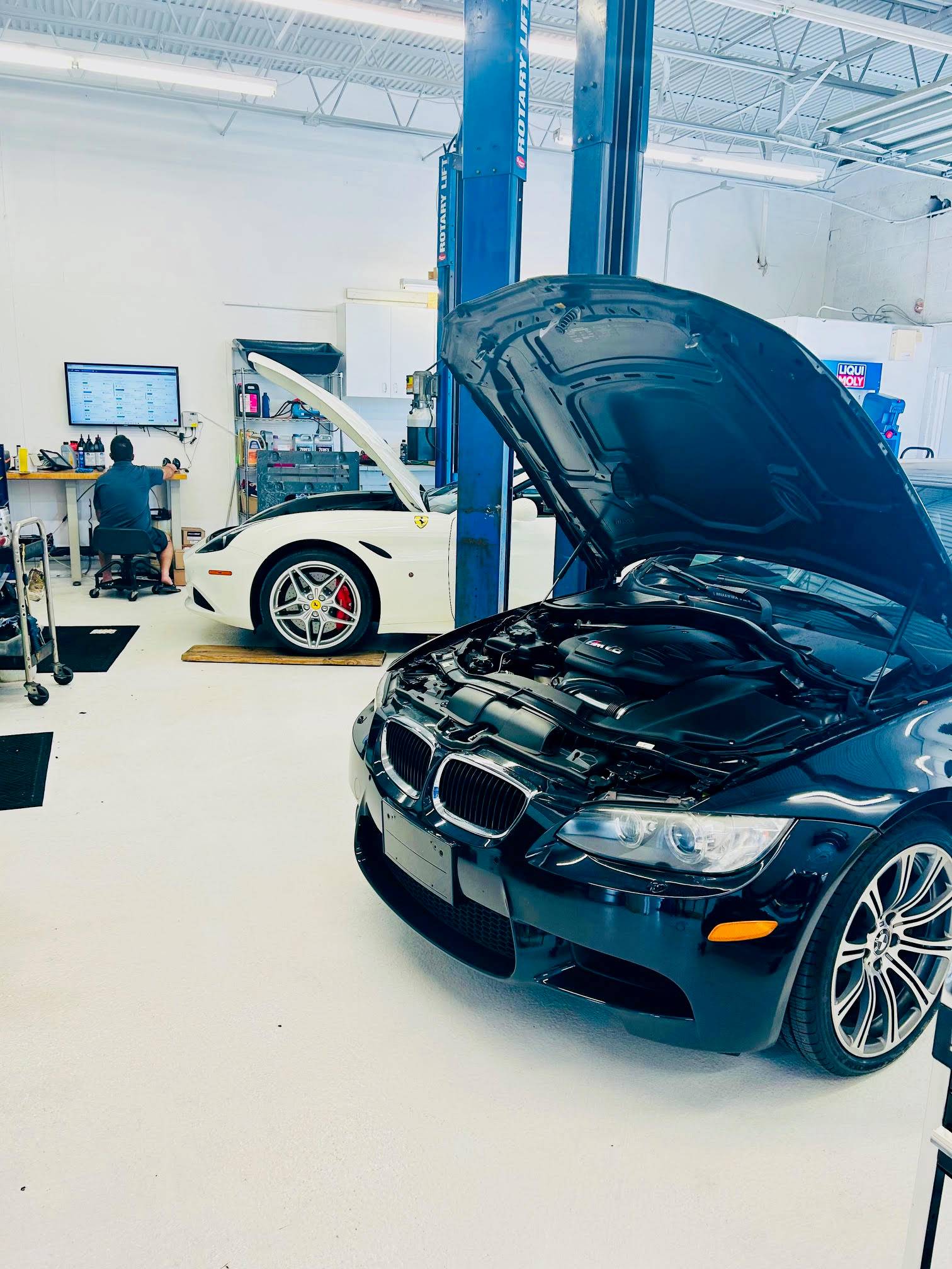 Venture Auto Werks in Jupiter, FL (5)