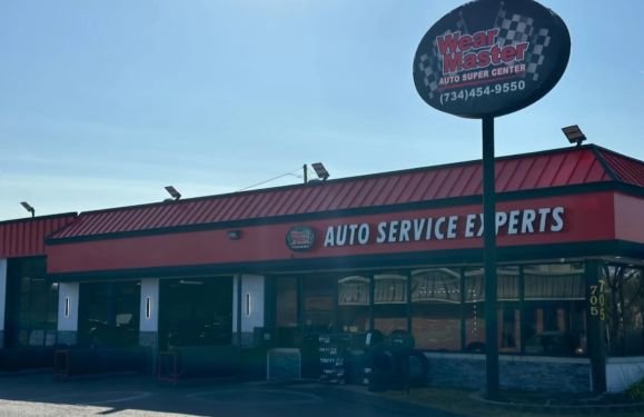 Wear Master Of Plymouth Auto Super Center in Plymouth, MI (3)