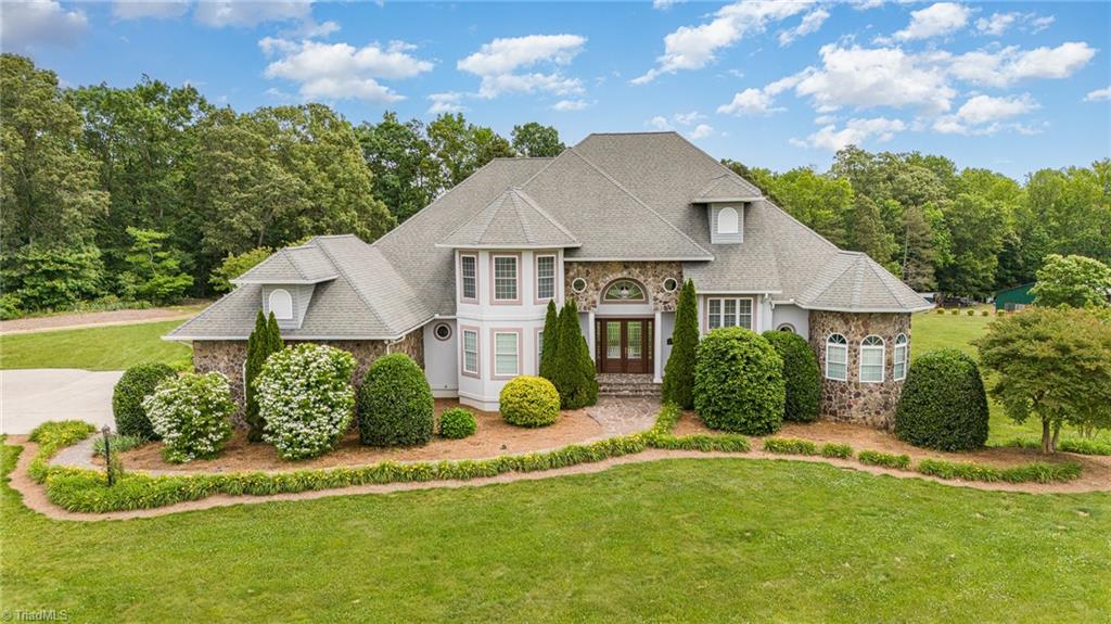 Nicole Sudol - Alamance Realtor in Mebane, NC (5)