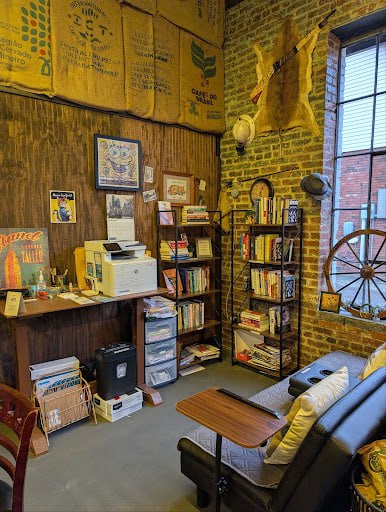 Wagner Worx Co-Working Bar in Murphy, NC (2)
