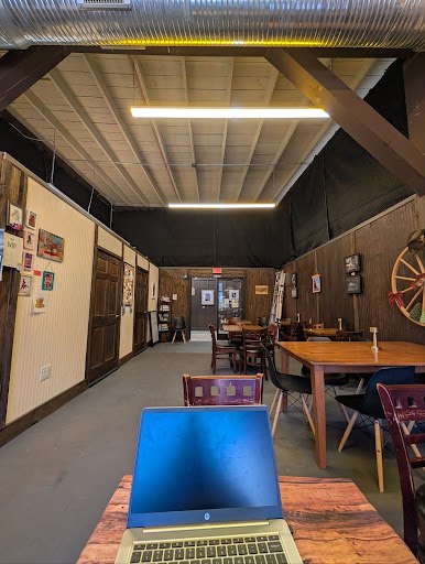 Wagner Worx Co-Working Bar in Murphy, NC (4)