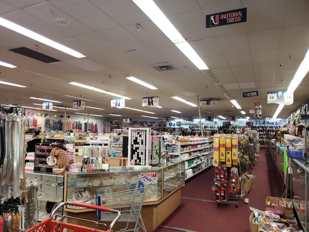 Sunny Beauty Supply & Fashions in Winter Haven, FL (5)
