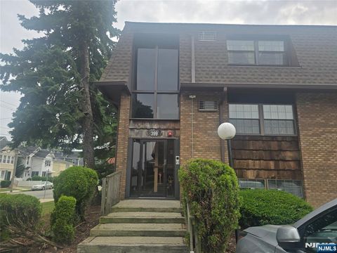 GT Luxury Group - Brokered by eXp in Little Falls Township, NJ (5)