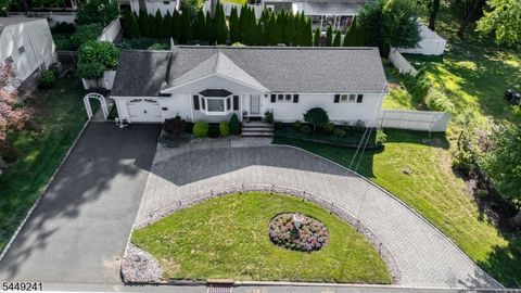 GT Luxury Group - Brokered by eXp in Little Falls Township, NJ (6)