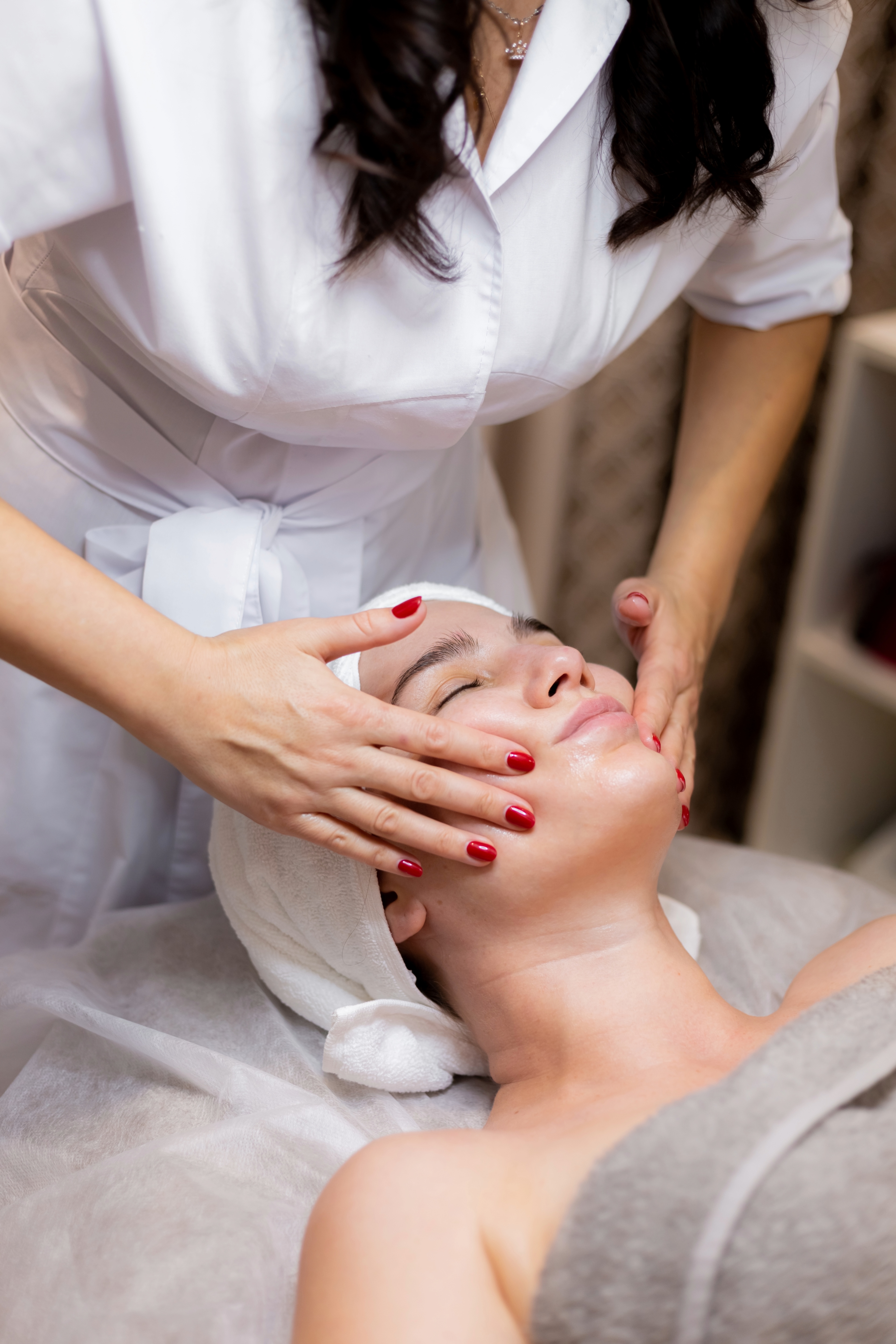 charming nails & Beauty Studio in Woodhaven, NY