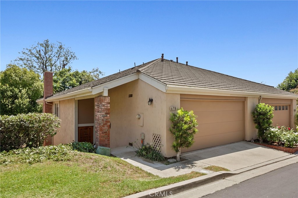 Abraham Mansaray - First Team Real Estate in Fullerton, CA (4)