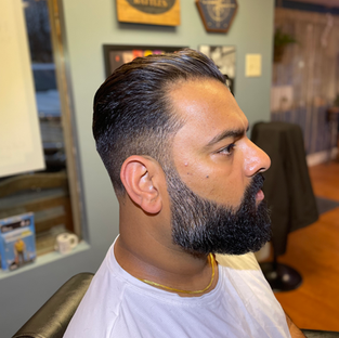 High Level Design Salon and Barbershop in Pendleton, IN (2)
