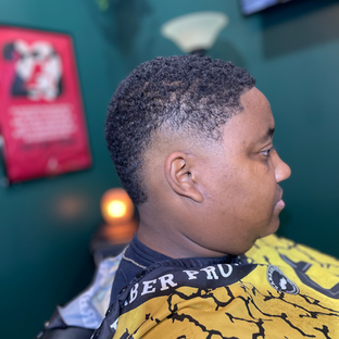 High Level Design Salon and Barbershop in Pendleton, IN (3)