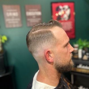 High Level Design Salon and Barbershop in Pendleton, IN (6)