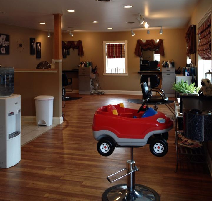 Locks of Style in Bloomsburg, PA