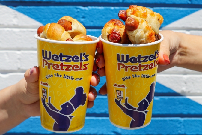 Wetzel's Pretzel ETN Food Truck in Axton, VA (5)