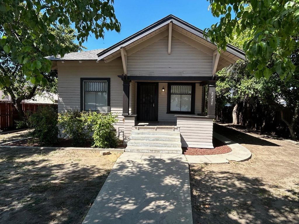 Home & Land Agency in Selma, CA (4)