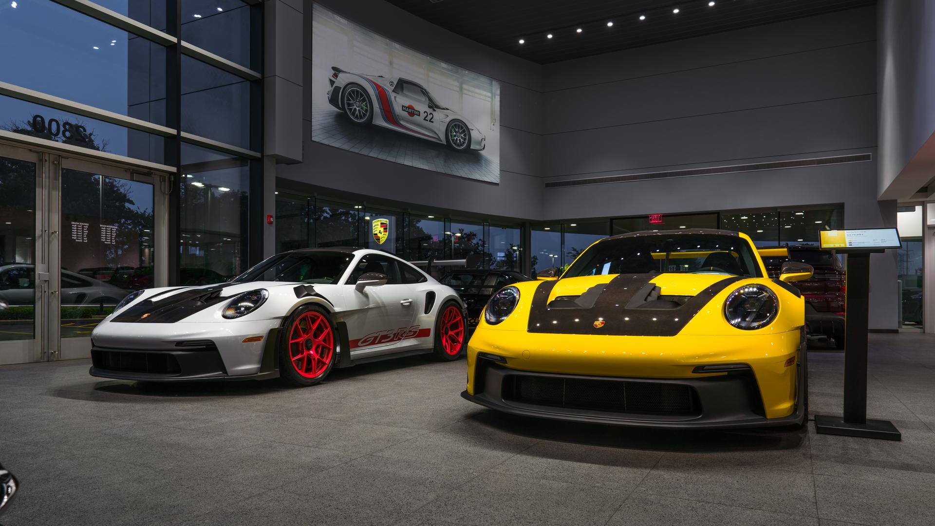 Porsche Exchange in Highland Park, IL