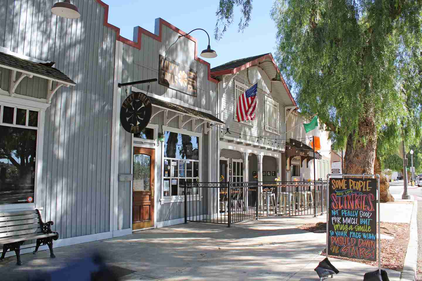 Lucky Fools Pub in Moorpark, CA (2)