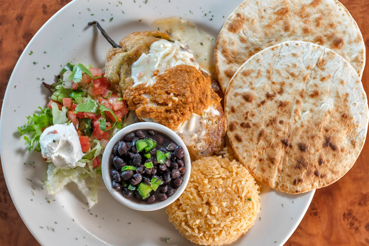 Oli's Kitchen in Marble Falls, TX (2)