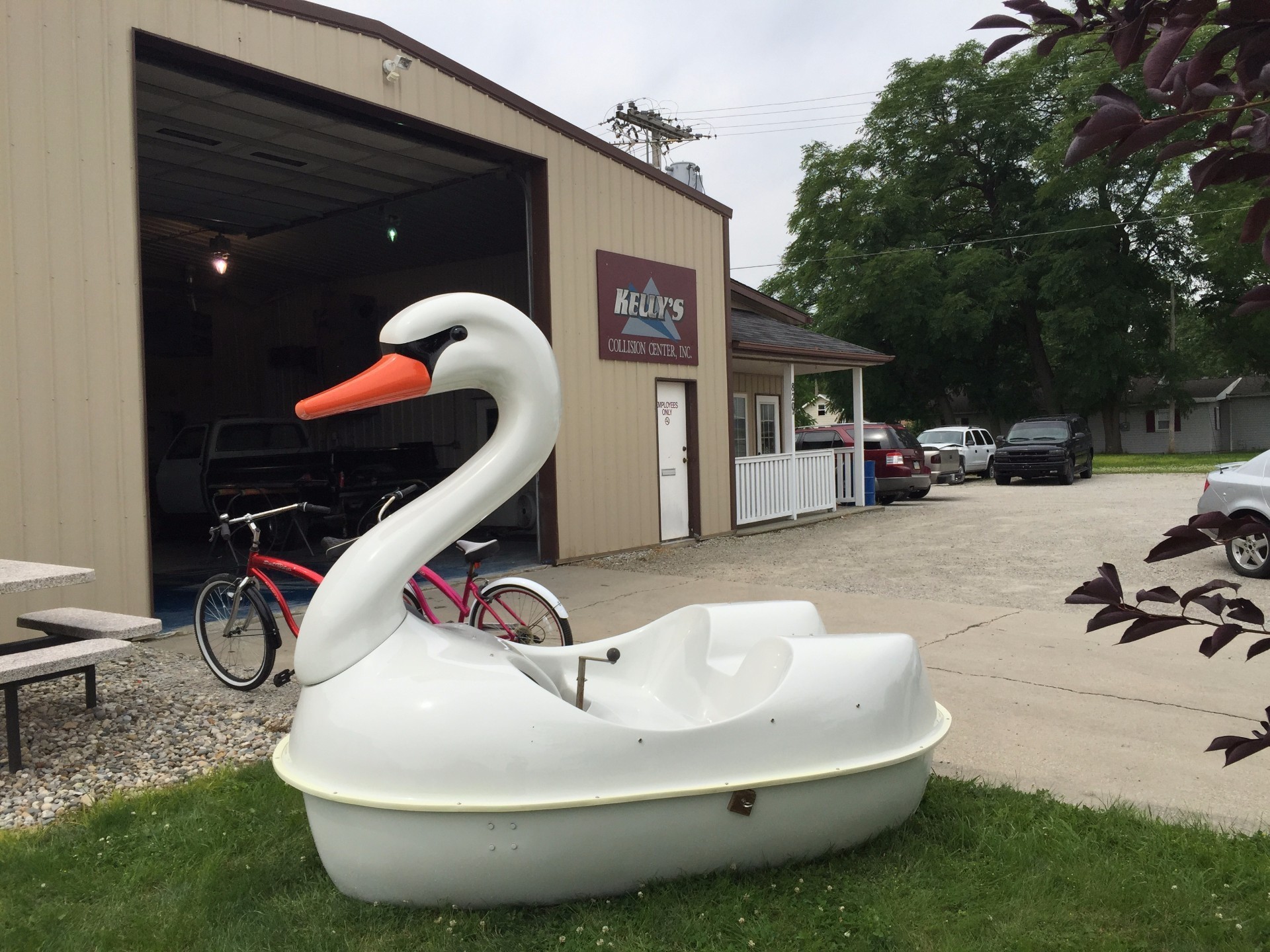Kelly's Automotive Center in Bluffton, IN (3)