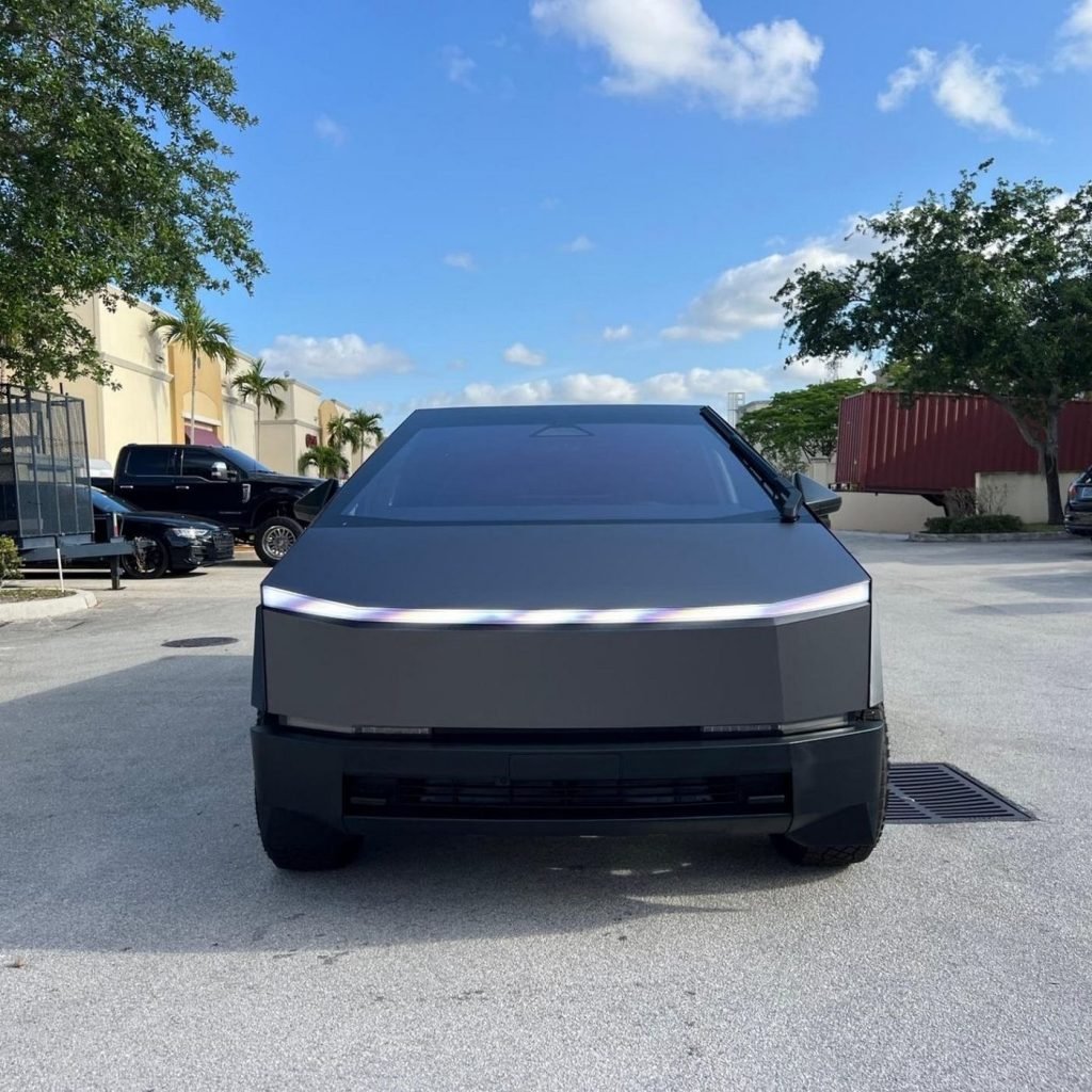 SoFlo Suds Auto Detailing & Ceramic Coating in Hialeah, FL (5)
