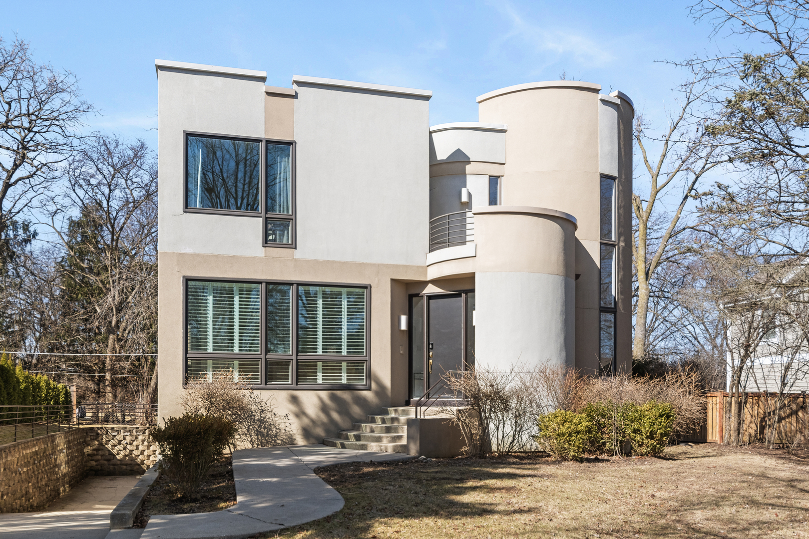 Lyn Wise Group | @properties Christie's International Real Estate in Highland Park, IL (4)