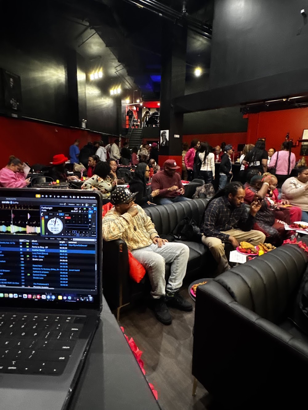 Captain Kirk's Comedy Lounge in Brooklyn, NY (6)