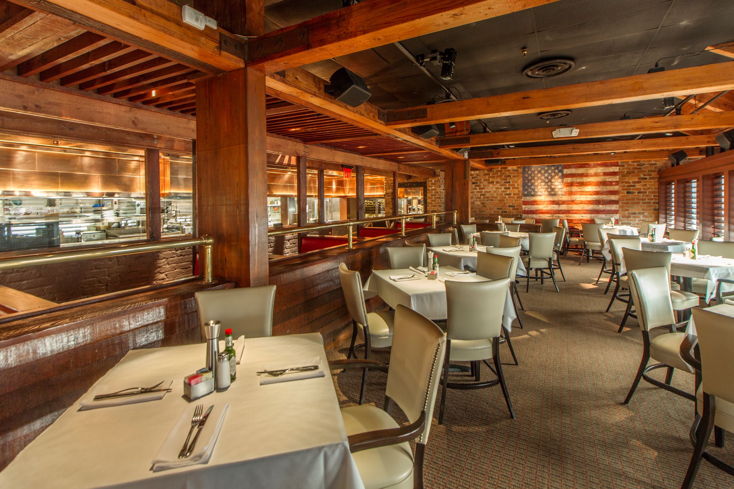 Boulevard American Bistro in Elmwood, LA
