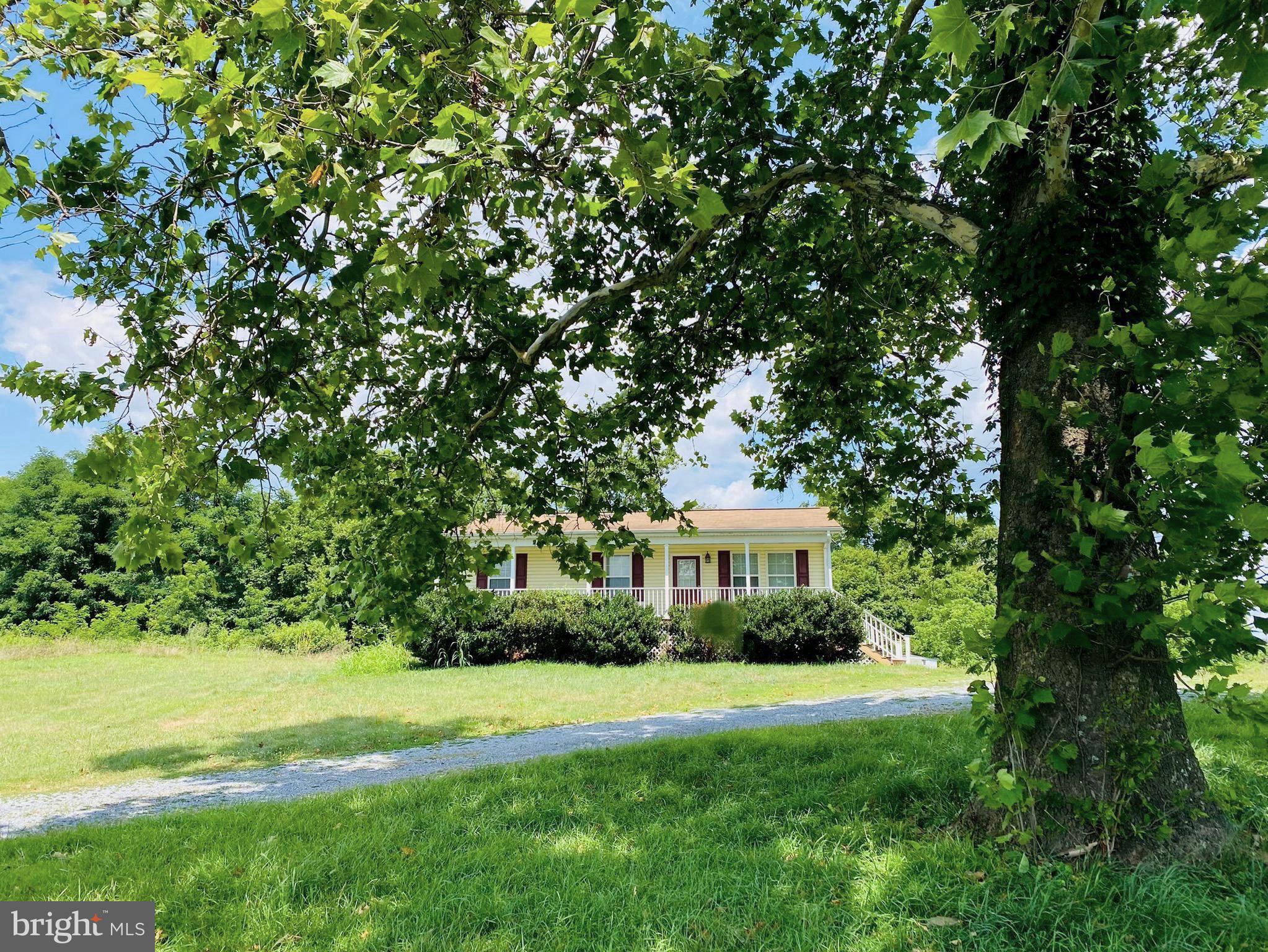 Brandy Greenwell Real Estate in Marshall, VA (2)