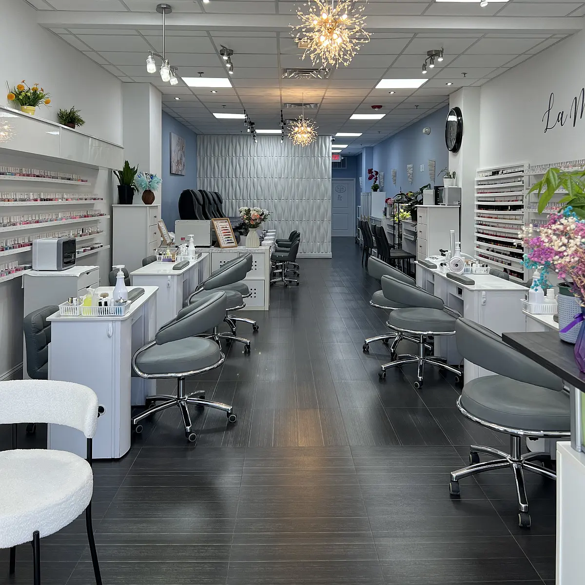 La Mei Nails in Edison, NJ