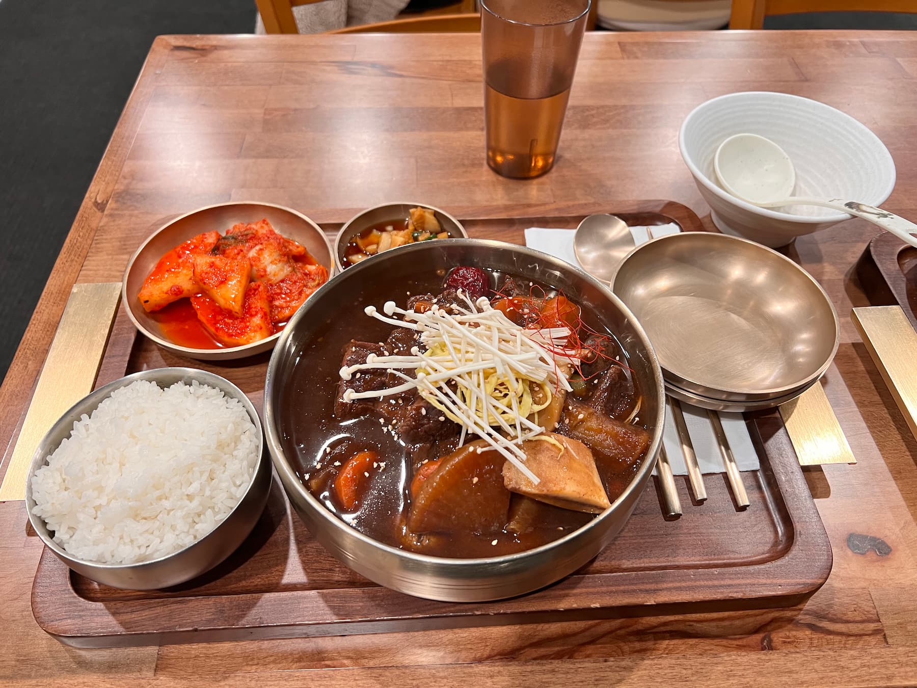 곰탕집 GomTangJip in Palisades Park, NJ (5)