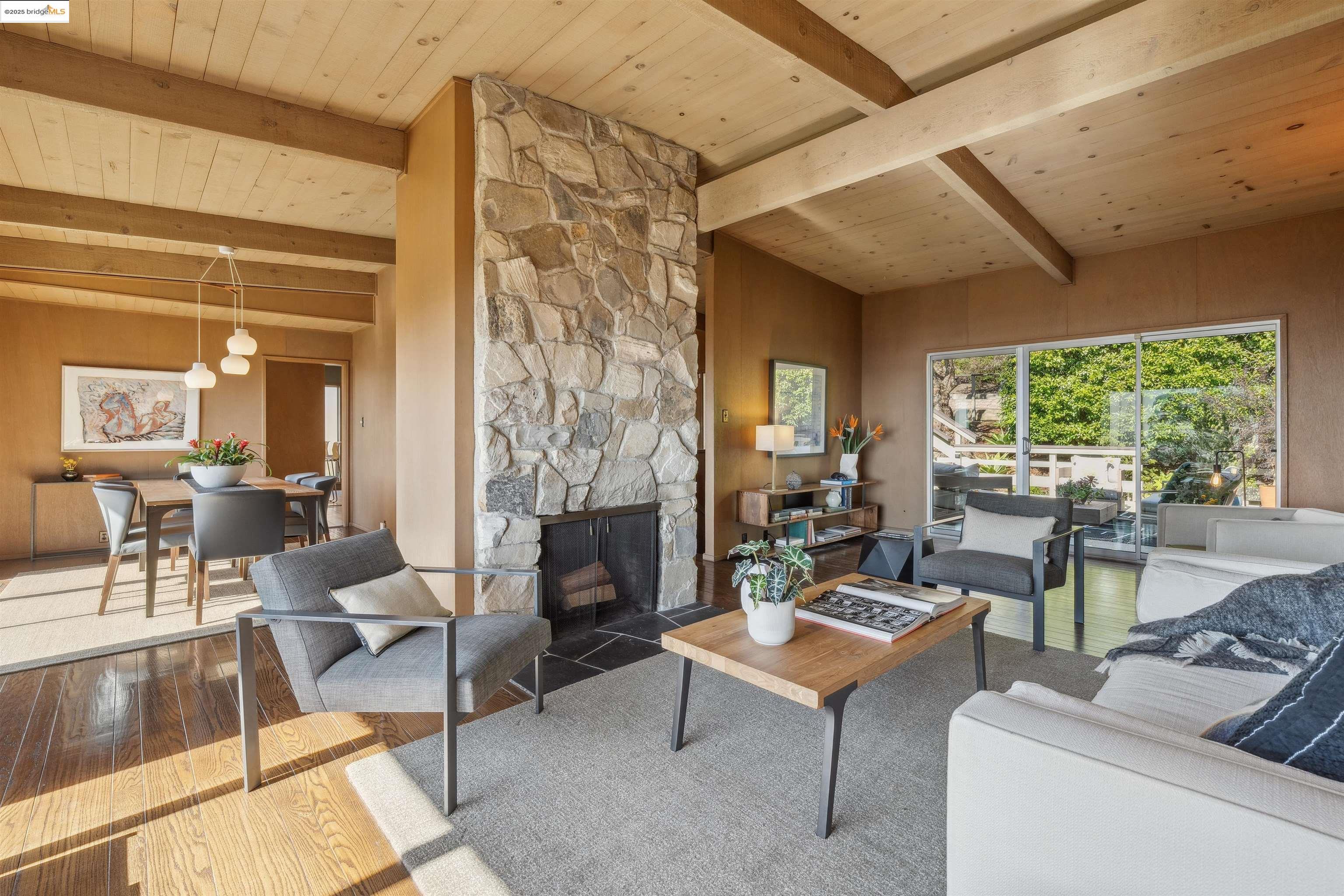 Little Hill Real Estate - Rachel Melby & Rachel Sheftel in El Cerrito, CA