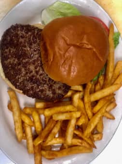 Dianna's Deli & Restaurant in Port Clinton, OH (3)