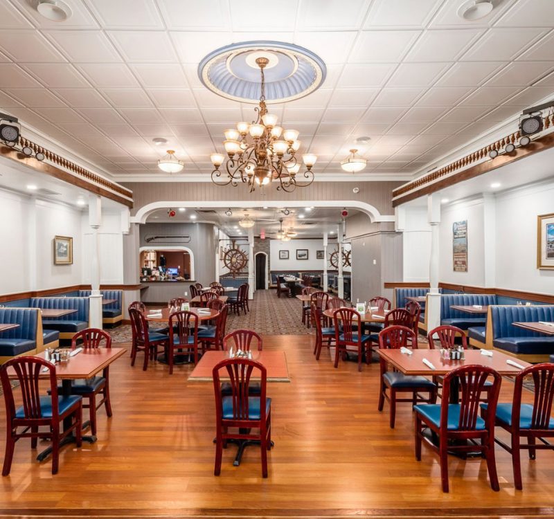 Gun Room Restaurant in Marietta, OH (4)