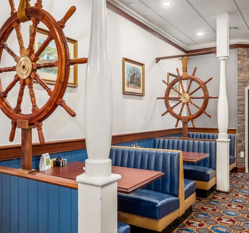 Gun Room Restaurant in Marietta, OH (5)