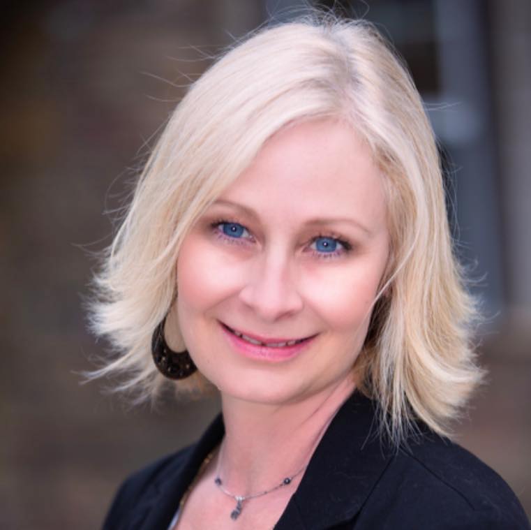 Becki Wheeler RE/MAX Big Bear in Big Bear Lake, CA